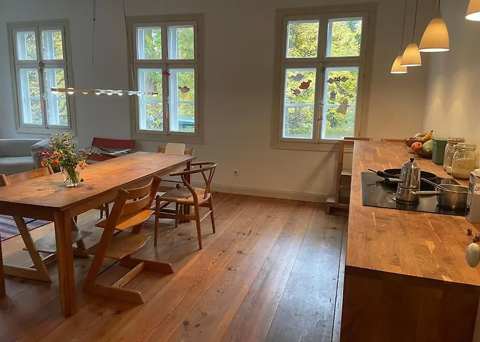 Spacious Living At Jenischpark And Derbypark Apartament